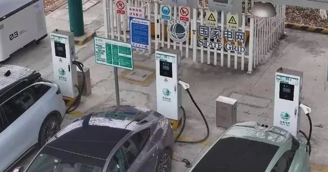 Infrastructure Upgrades And Faster Charging Ensure Smooth New Energy Vehicle Travel During 2026 Spring Festival Rush